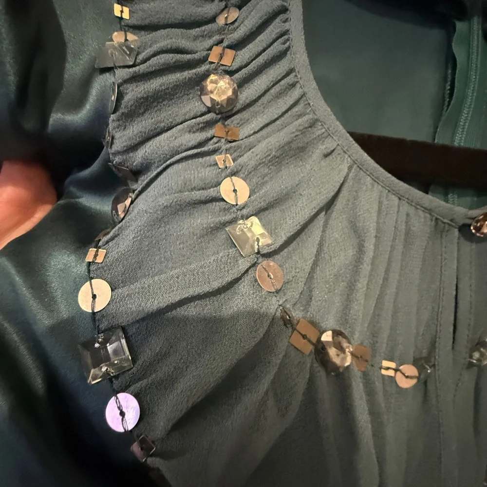 Nanette Lepore emerald green Embellished Cap Sleeve Blouse - Picture 6 of 9